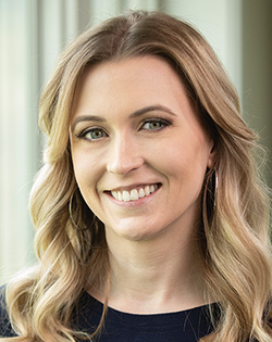 Retzlaff, Lynsey