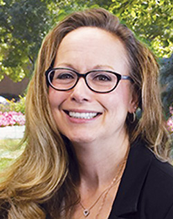 Shearer-Kleefeld, Alana